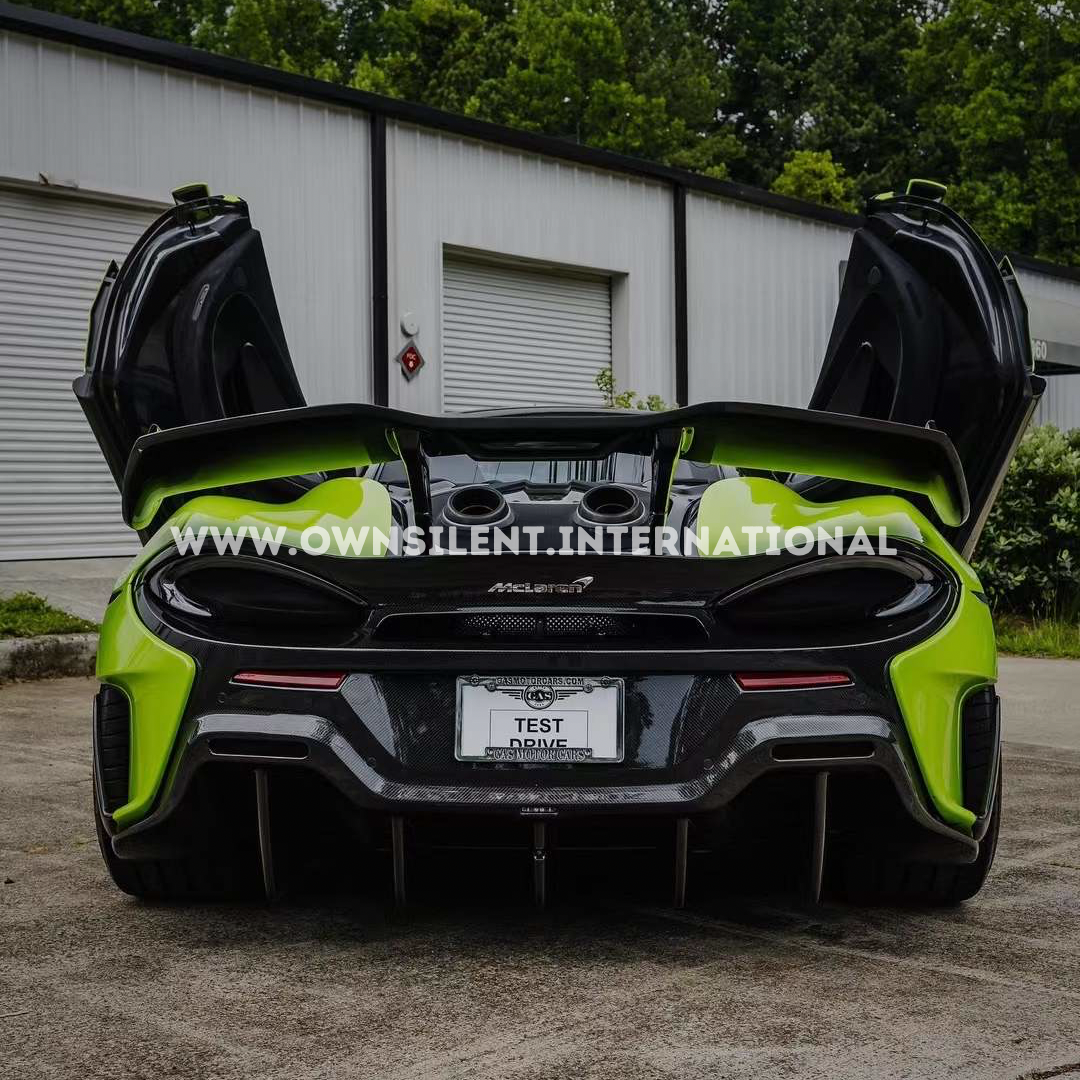 McLaren 600LT
the "POSEIDON"
The Green King