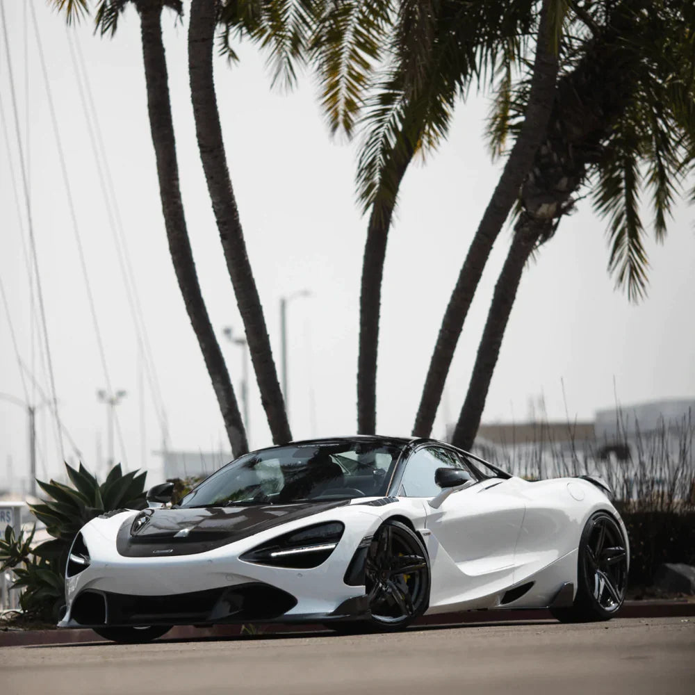 MCLAREN 720S SPYDER SILVERSTONE EDITION AERO FRONT FENDERS W/ INTEGRATED VENTS