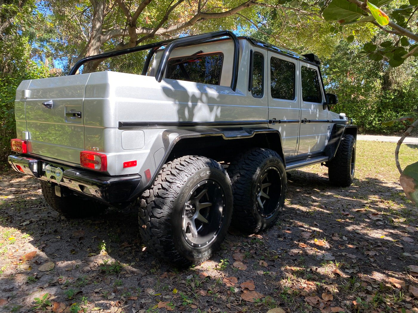 MERCEDES-BENZ W463 G WAGON 6X6 CONVERSION KIT