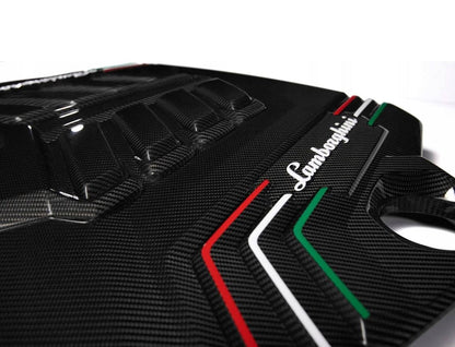 Full carbon engine cover with color accents Lamborghini Urus