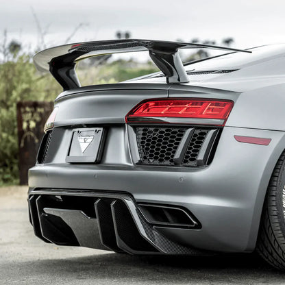 AUDI R8 CARBON FIBER REAR DIFFUSER