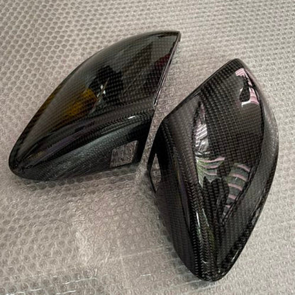 Lamborghini Urus – full carbon mirror housing covers