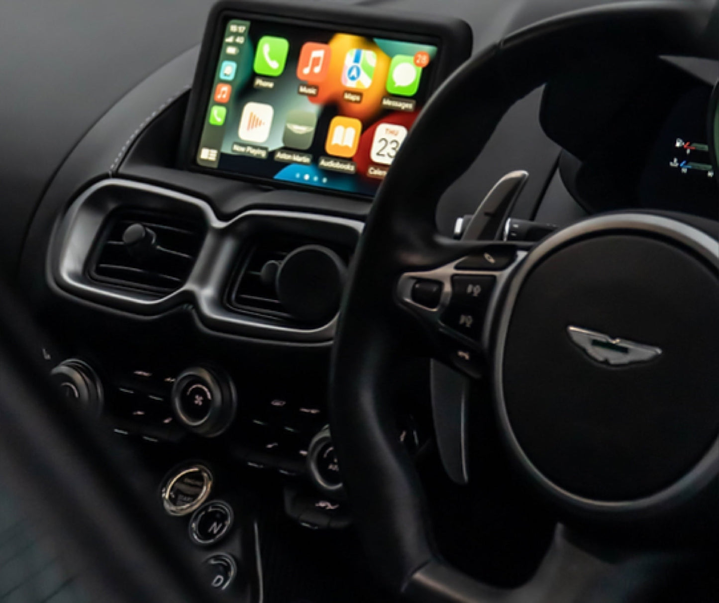 Aston Martin Vantage 2017-2022 Wireless Apple CarPlay & Android Auto Retrofit