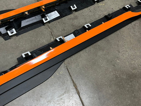 2020-2022 MUSTANG GT500 RH LH PAIR SIDE SKIRT MOLDING DRIVER PASSENGER ORANGE