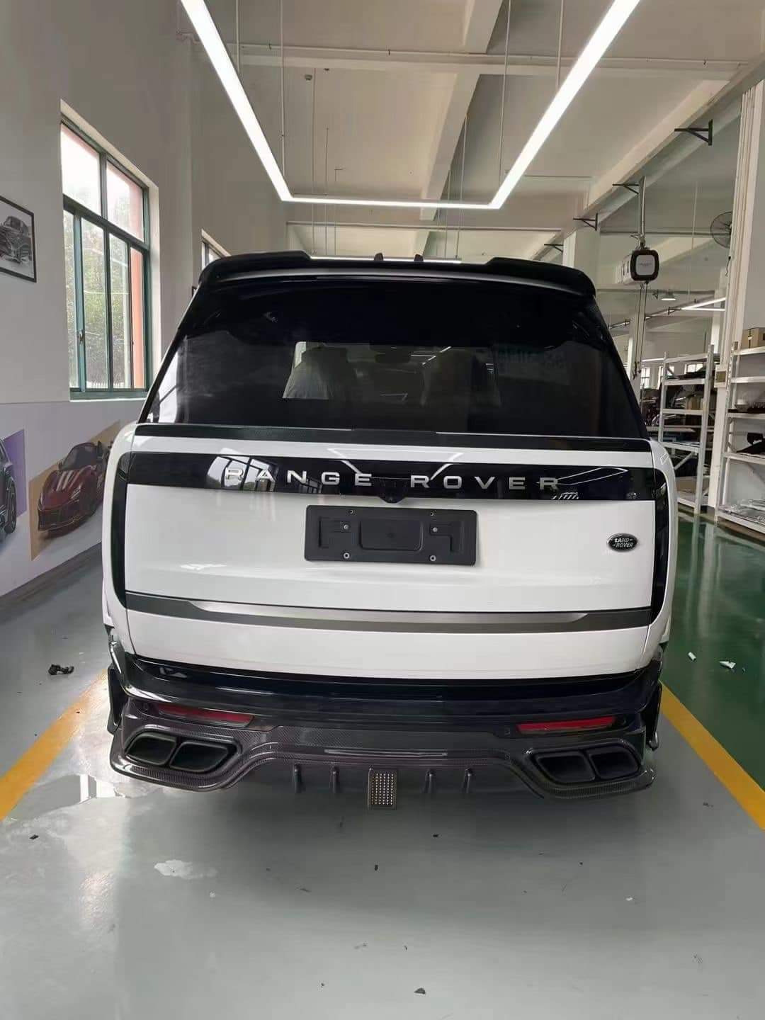 Range Rover L460 Excutive Edition Mansory Design Carbon Fiber Body Kit