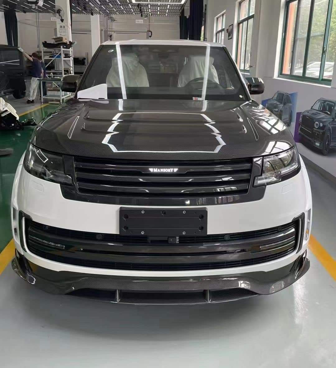 Range Rover L460 Excutive Edition Mansory Design Carbon Fiber Body Kit